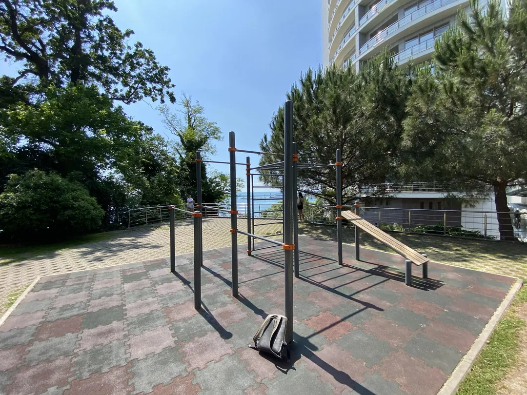 Klimmzugstange bei Calisthenics Park at Морской переулок, Сочи – Foto 1 von 1
