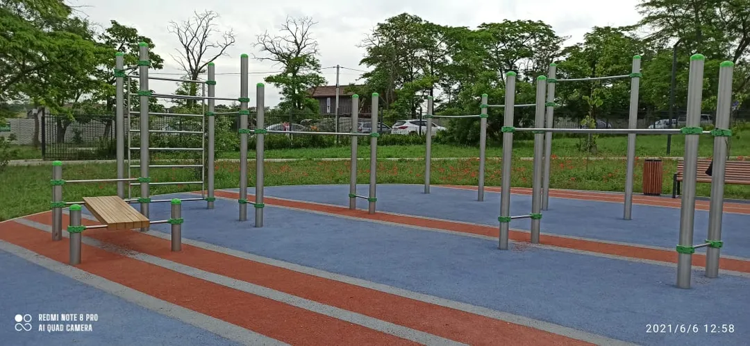 Klimmzugstange bei Calisthenics Park at Челюскинцев улица, Севастополь – Foto 1 von 1