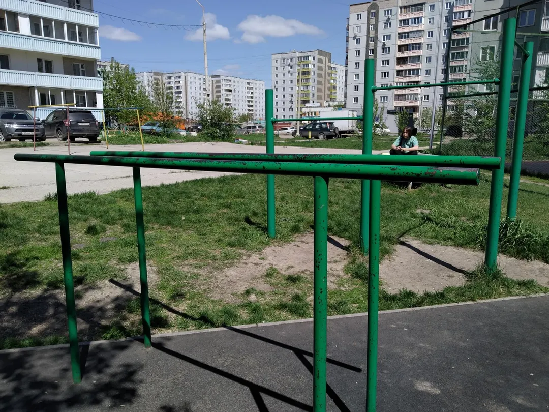 Spalier la Calisthenics Park at улица Мате Залки, Красноярск – fotografia 4 din 4