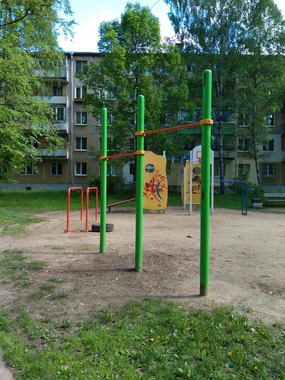 Barre de traction à Calisthenics Park at улица Панина, Ярославль #wp3159 – photo 1 sur 2