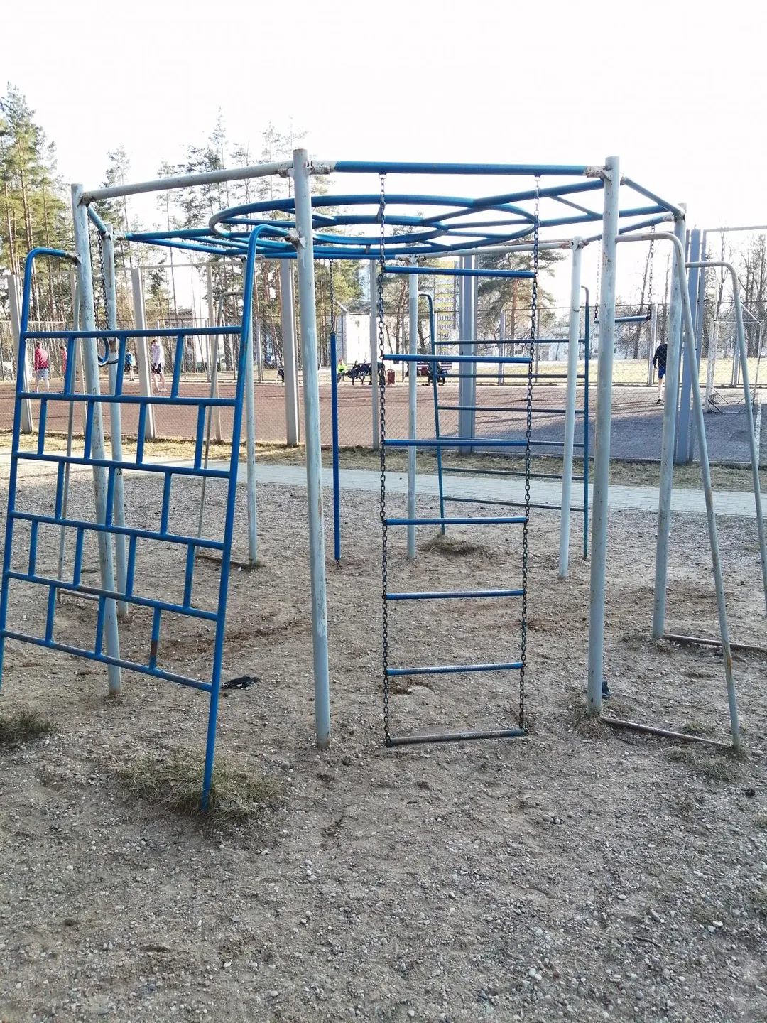 Pull Up Bar at Calisthenics Park at вуліца Гурцьева, Мінск – photo 1 of 4