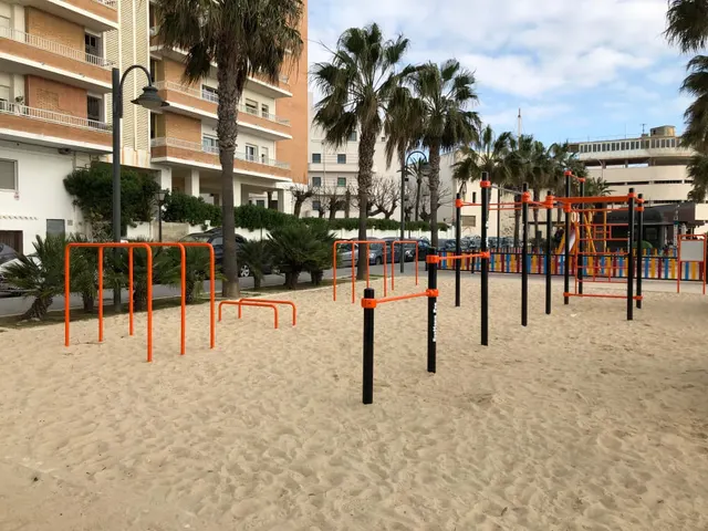 Calisthenics Park at Calle Campo de las Balas, Cádiz
