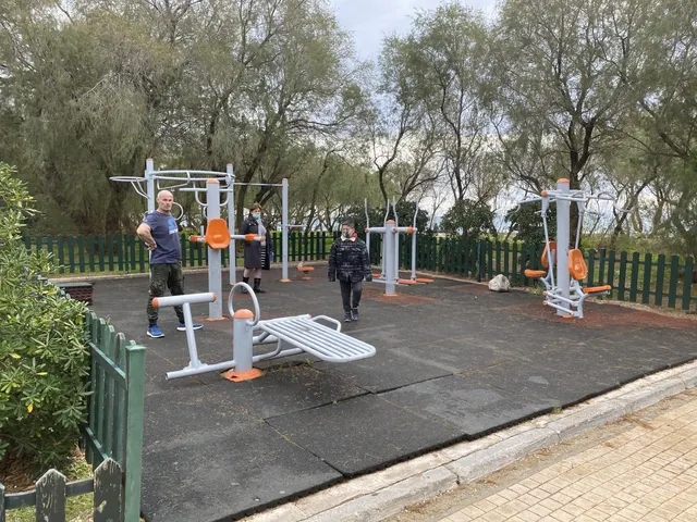 Calisthenics Park at Ποσειδώνος, Δήμος Παλαιού Φαλήρου