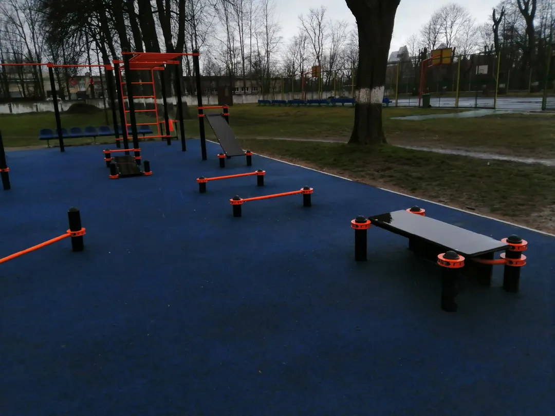 Spalliera presso Calisthenics Park at Красноармейская улица, Гусев – foto 5 di 6