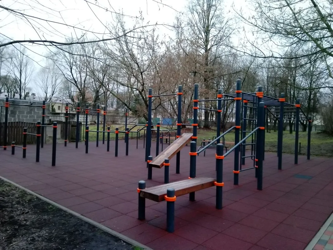 Pull Up Bar at Calisthenics Park at Invalīdu iela, Rīga – photo 1 of 3