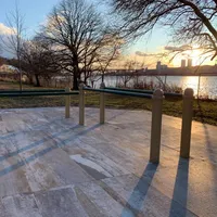 Calisthenics Park at Henry Hudson Parkway, City of New York - thumbnail 2
