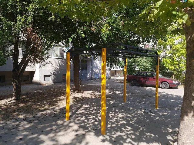 Outdoor Gym in ж.к. Граф Игнатиев, Ямбол