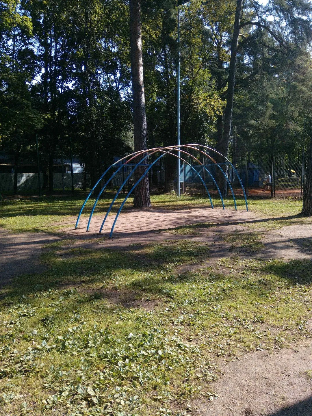 Parallele presso Calisthenics Park at Гаванная улица, Зеленогорск #wp3304 – foto 2 di 3