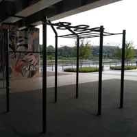 Calisthenics Park at Wybrzeże Szczecińskie, Warszawa - thumbnail 3