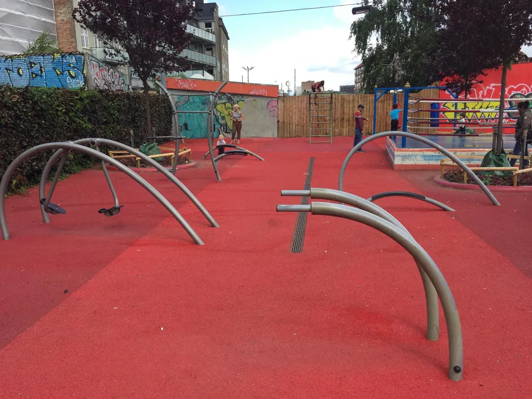Barras Paralelas en Calisthenics Park at Bragesgade, København – foto 3 de 7