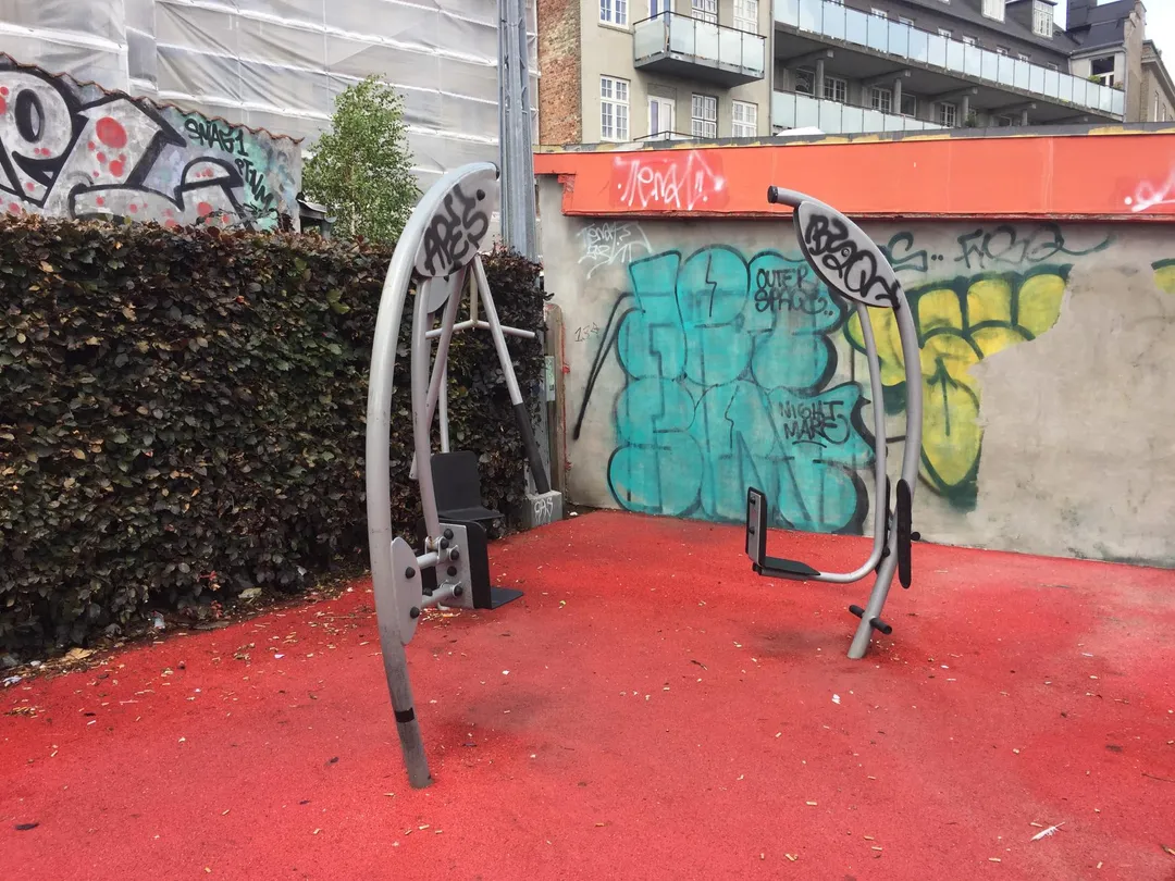 Espalderas en Calisthenics Park at Bragesgade, København – foto 4 de 7