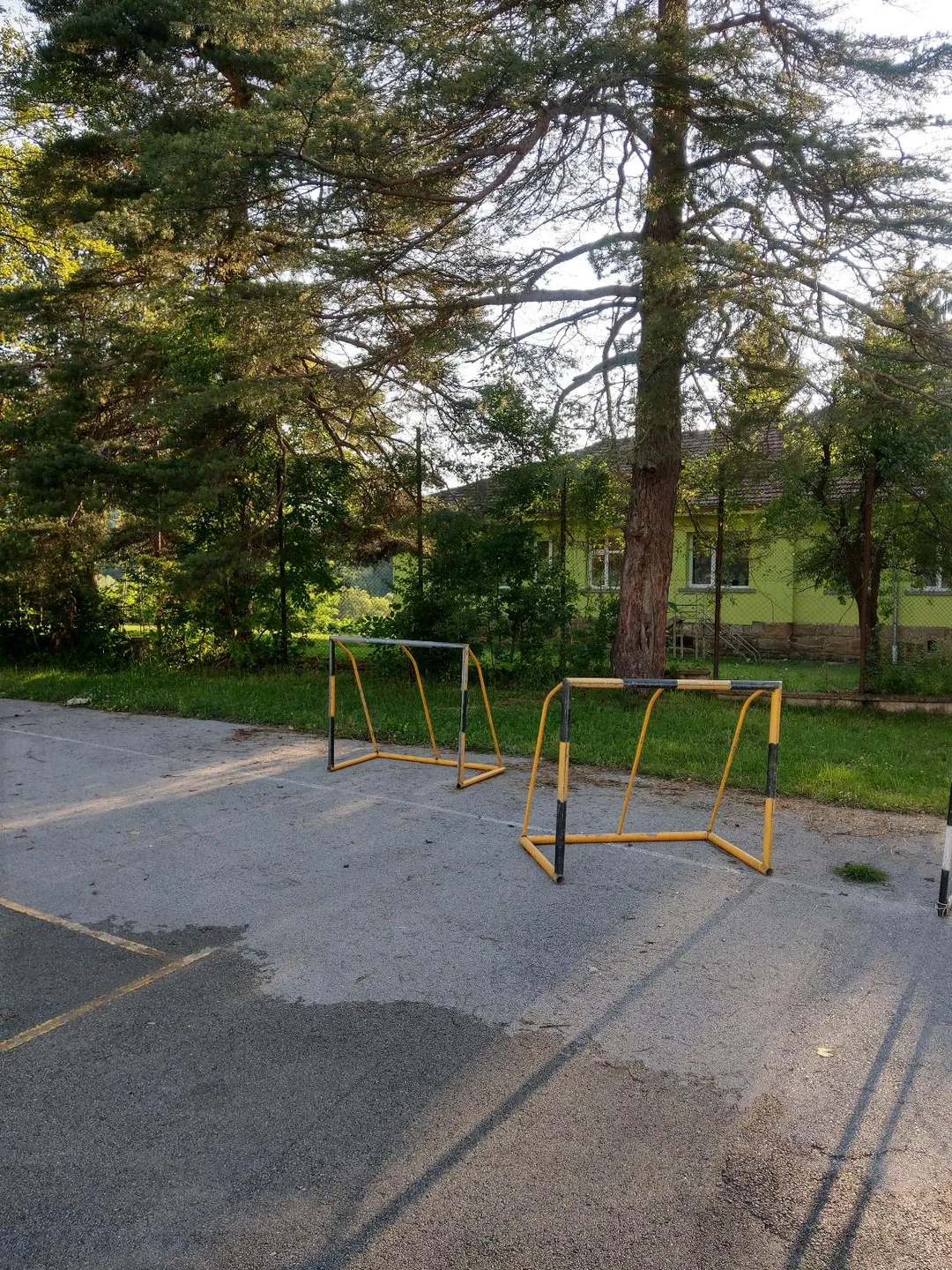 Parallel Gym Bars at Calisthenics Park at Отдих, Априлци – photo 4 of 4