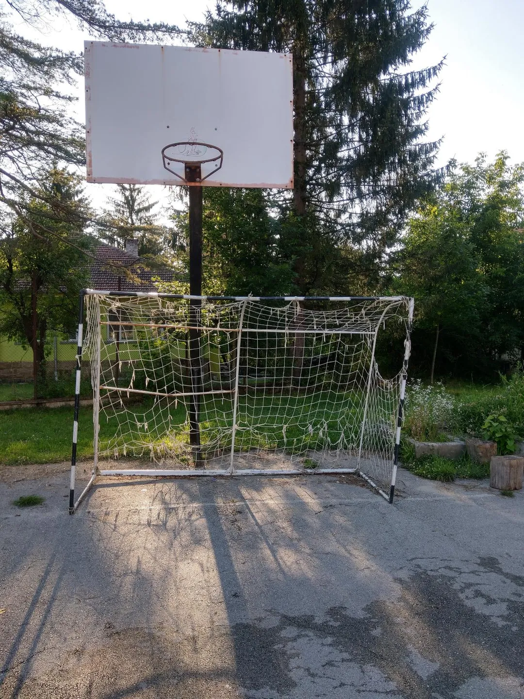 Pull Up Bar at Calisthenics Park at Отдих, Априлци – photo 3 of 4