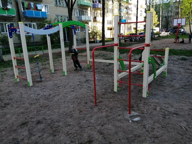 Calisthenics Park at улица Строителей, Дно #wp3325