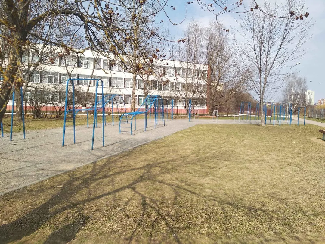 Parallel Gym Bars at Calisthenics Park at праспект Ракасоўскага, Мінск – photo 2 of 2