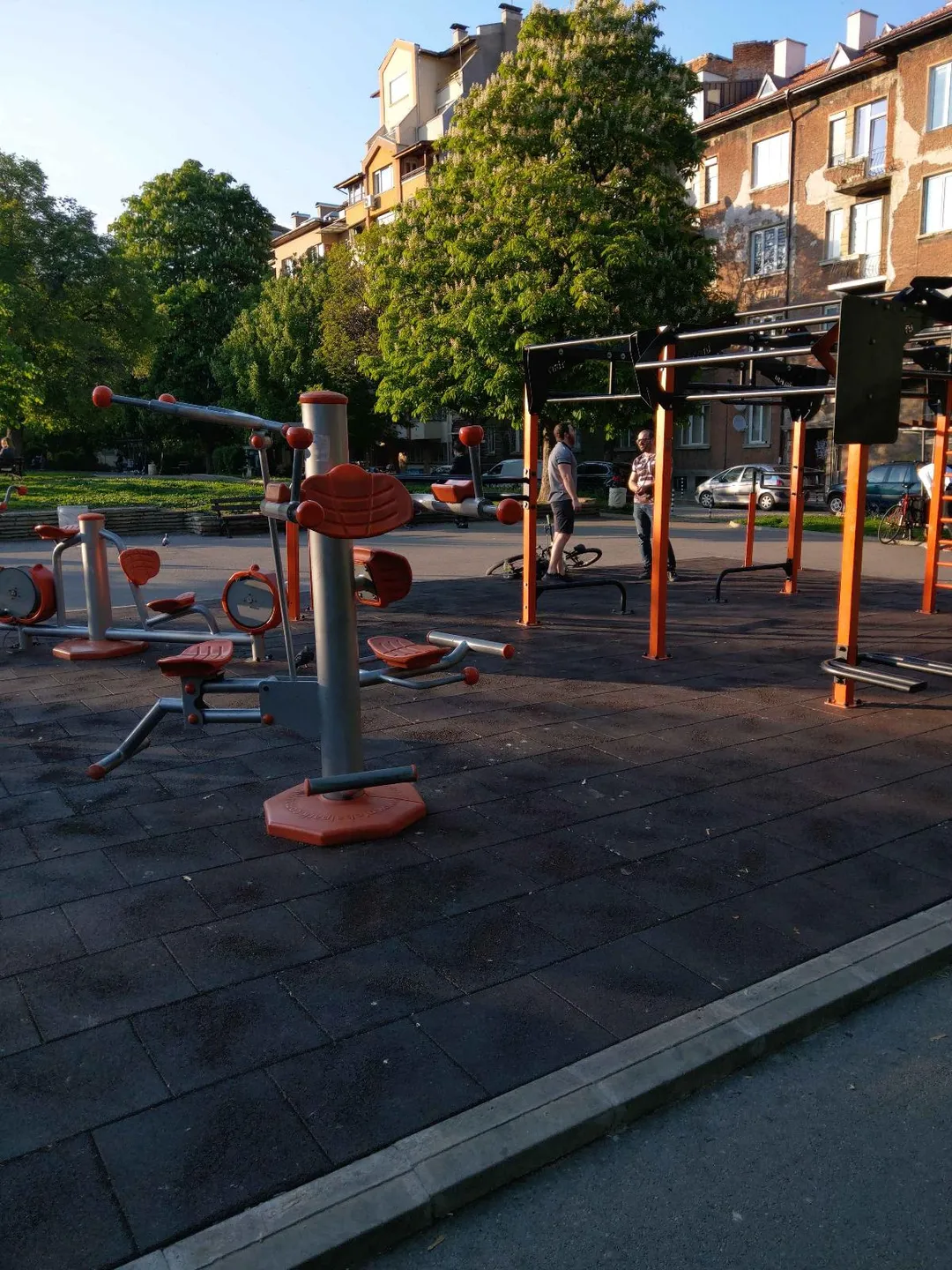 Spalier la Calisthenics Park at Владайска, София – fotografia 3 din 4