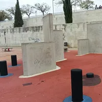 Calisthenics Park at Paseo Virgen del Dulce Nombre, Córdoba #wp3333 - thumbnail 3