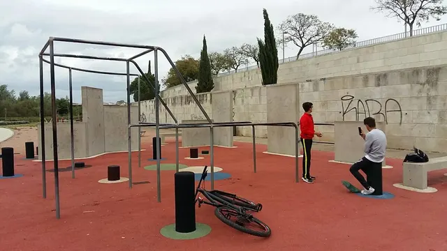 Calisthenics Park at Paseo Virgen del Dulce Nombre, Córdoba #wp3333
