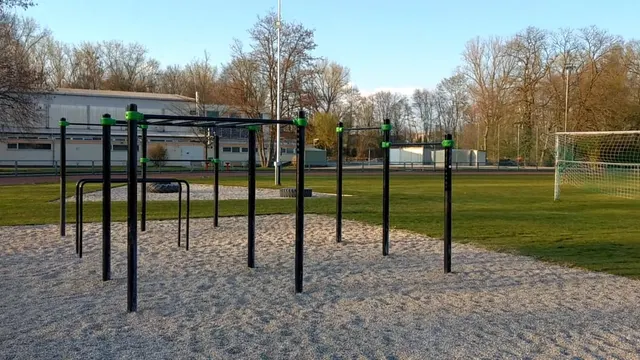 Calisthenics Park at Edgar-Heller-Straße, Karlsruhe