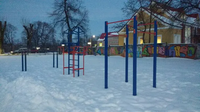 Calisthenics Park at Красноармейская улица, Гусев #wp3350