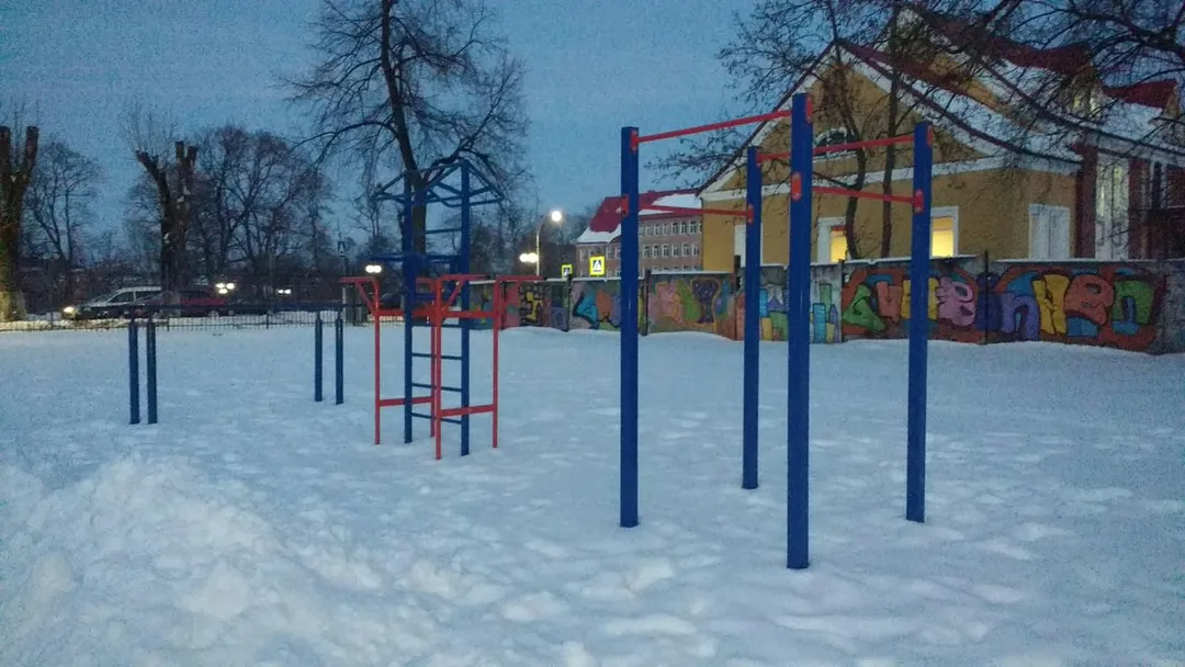 Турнік на майданчику Calisthenics Park at Красноармейская улица, Гусев #wp3350 – фото 1 з 6