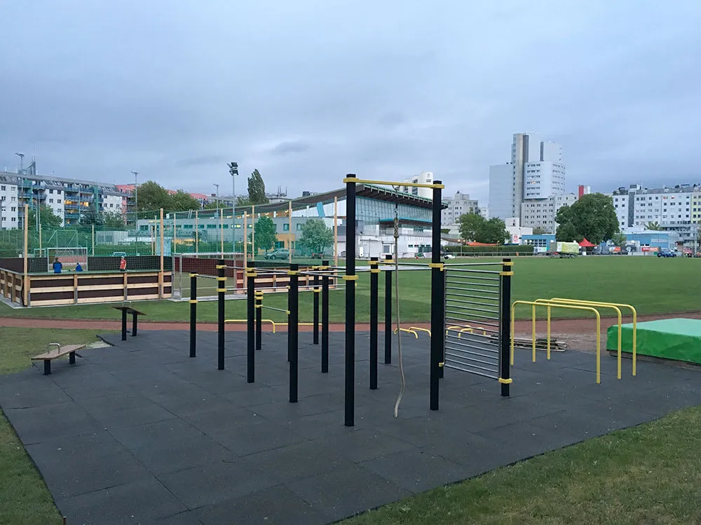 Bară de tracțiuni la Calisthenics Park at Hopsagasse, Wien – fotografia 1 din 1
