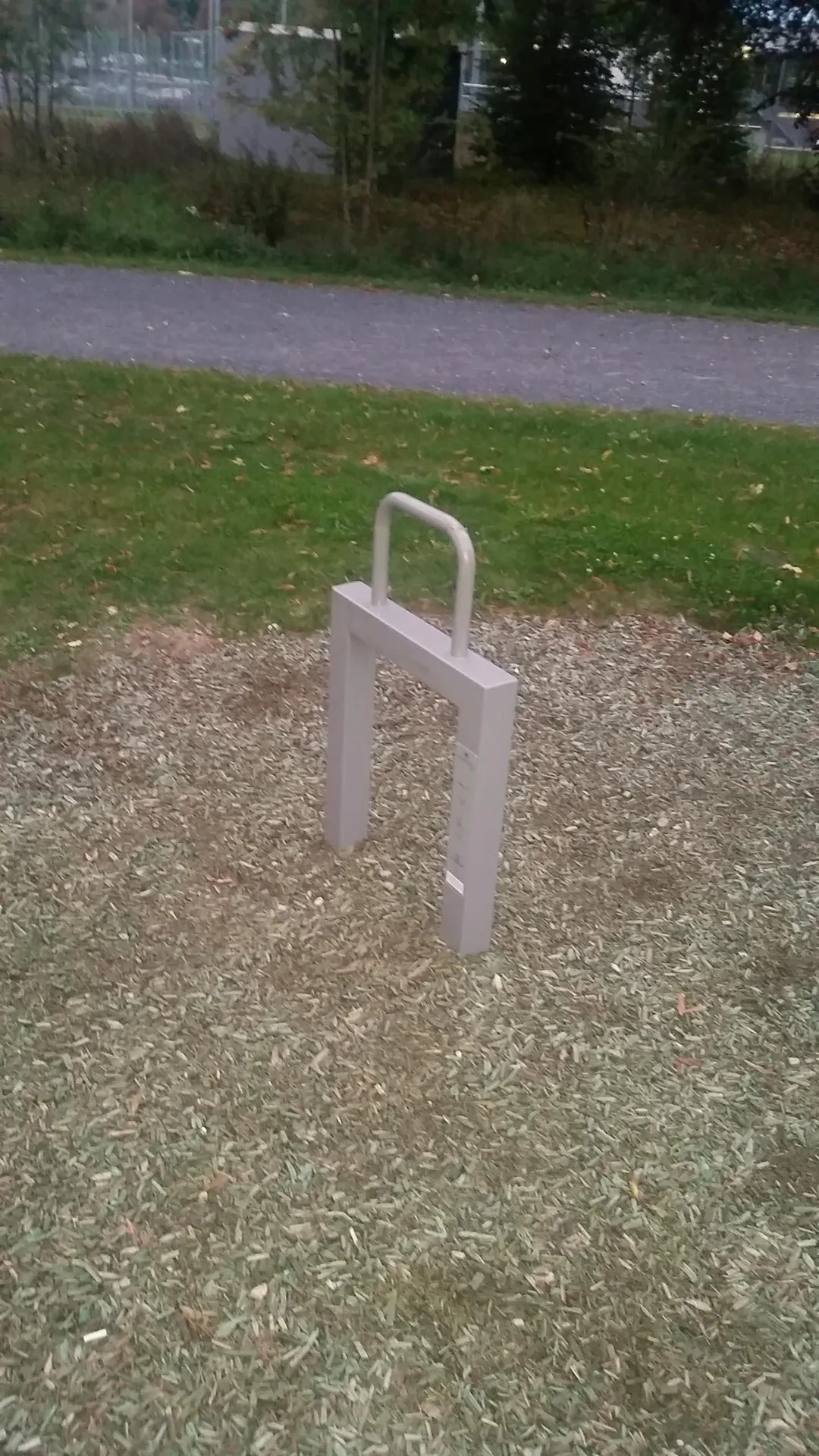 Barres parallèles à Calisthenics Park at Ilmtalradweg, Pfaffenhofen an der Ilm – photo 3 sur 5