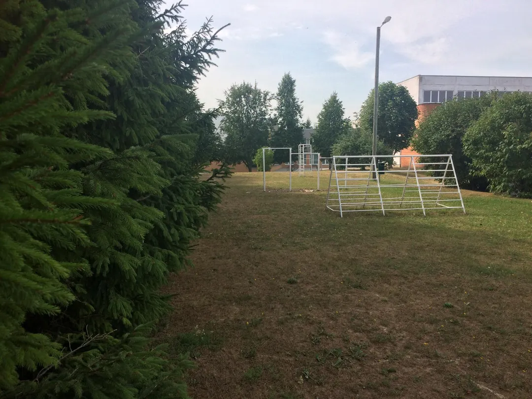 Air Skier la Calisthenics Park at Ülenurme Gümnaasiumi staadion, Ülenurme alevik – fotografia 5 din 7