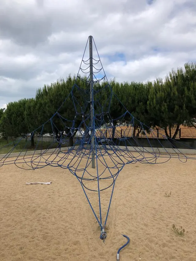 Calisthenics Park at Alameda das Palmeiras, Setúbal