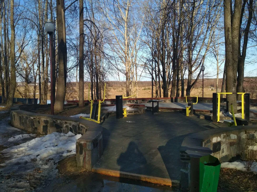 Parallel Gym Bars at Calisthenics Park at вуліца 1 Мая, Вілейка – photo 2 of 6