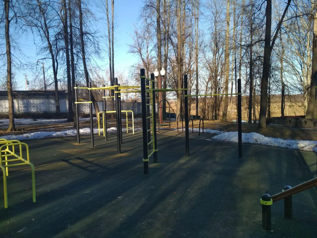 Air Walker at Calisthenics Park at вуліца 1 Мая, Вілейка – photo 6 of 6