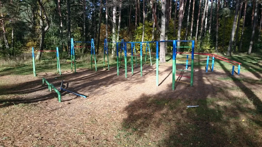 Pull Up Bar at Calisthenics Park at вуліца Герасіменкі, Мінск – photo 1 of 2