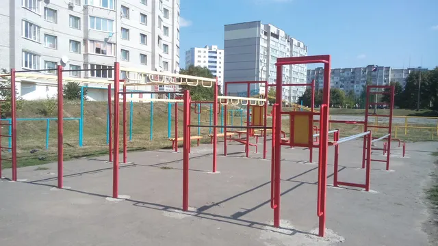 Calisthenics Park at вулиця Максима Залізняка, Хмельницький