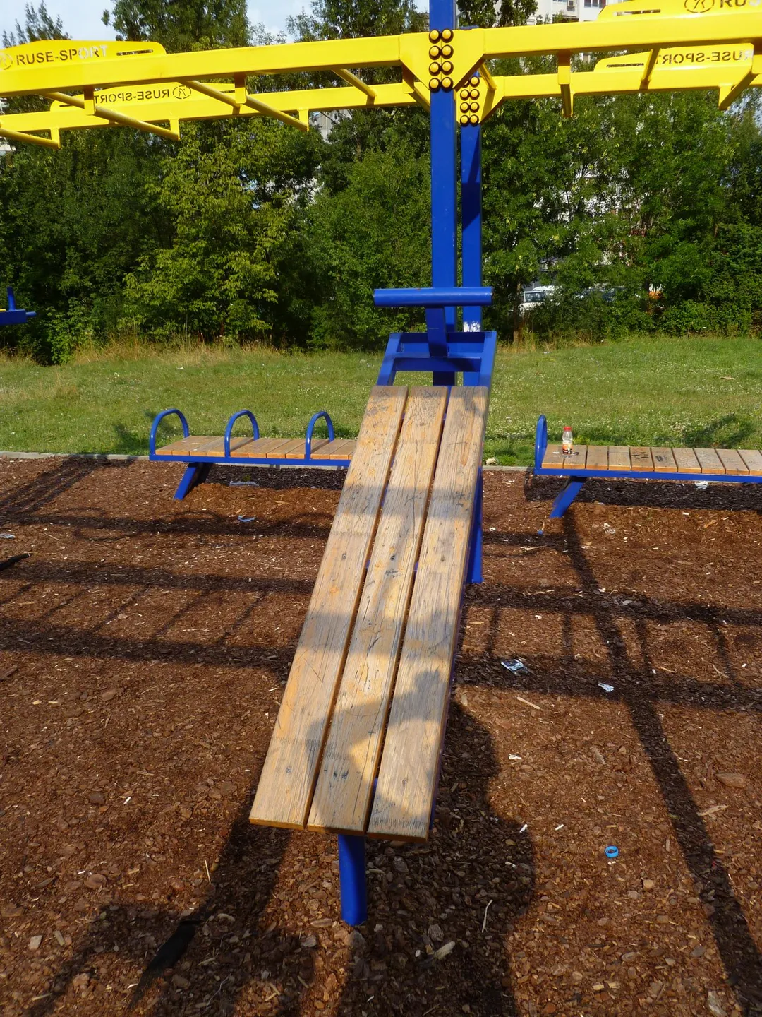 Anneaux de gymnastique à Calisthenics Park at бул. Царица Йоанна, София – photo 5 sur 7