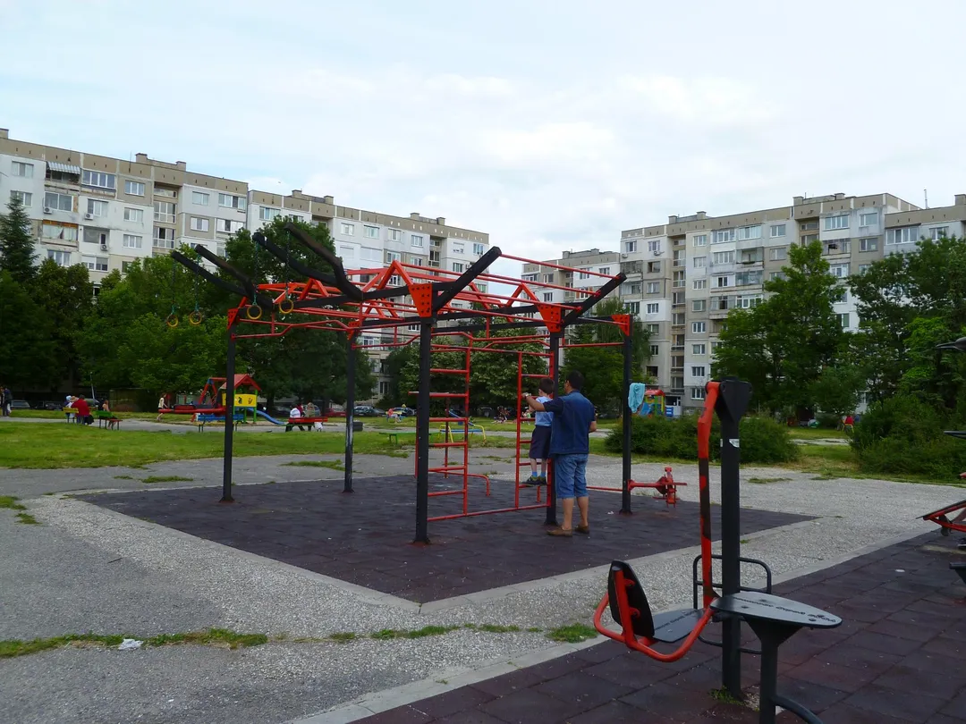 Anneaux de gymnastique à Calisthenics Park at Инж. Христо Проданов, София – photo 6 sur 6