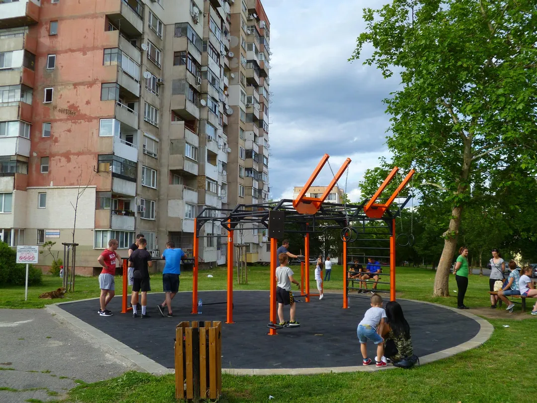 Gymnastic Rings at Calisthenics Park at 405-та, София – photo 5 of 5