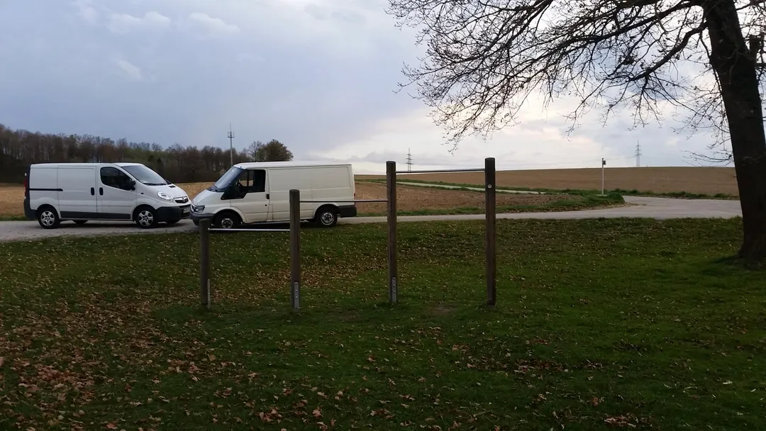 Barre de traction à Calisthenics Park at Gmainweg, Unterbachern – photo 1 sur 3