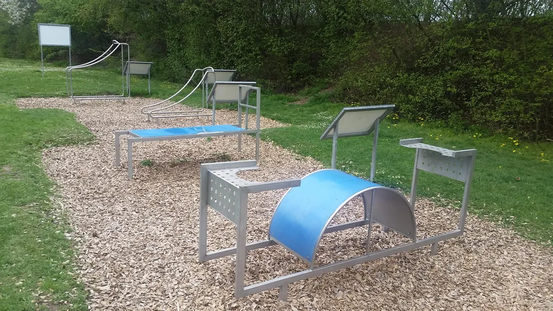 Parallel Gym Bars at Calisthenics Park at Wittenberger Straße, München – photo 2 of 4