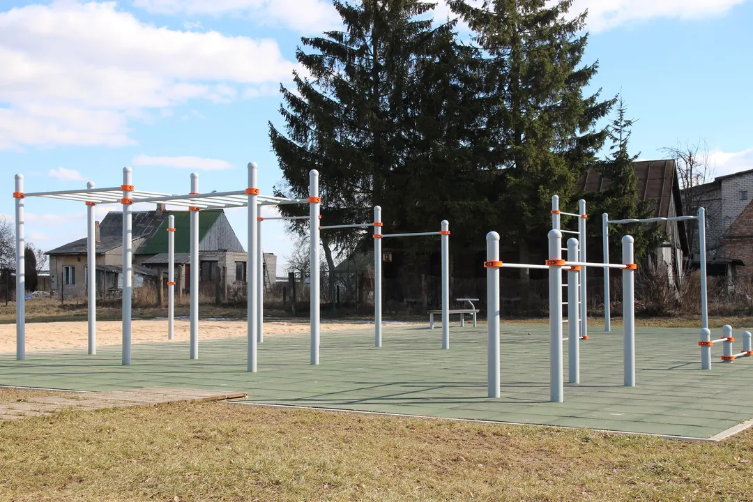 Monkey bar presso Outdoor Gym in Grīva, Daugavpils – foto 3 di 3