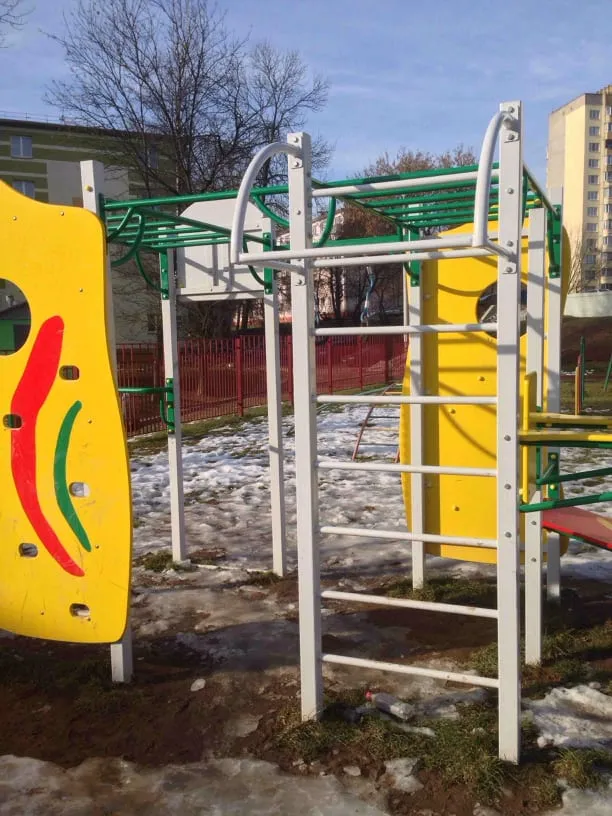Турнік на майданчику Calisthenics Park at вуліца Бірузова, Мінск – фото 1 з 5