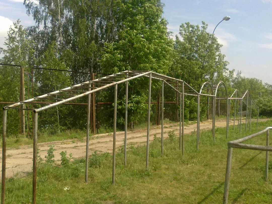 Barras Paralelas en Outdoor Gym in Raionul Șoldănești, Șestaci – foto 6 de 12