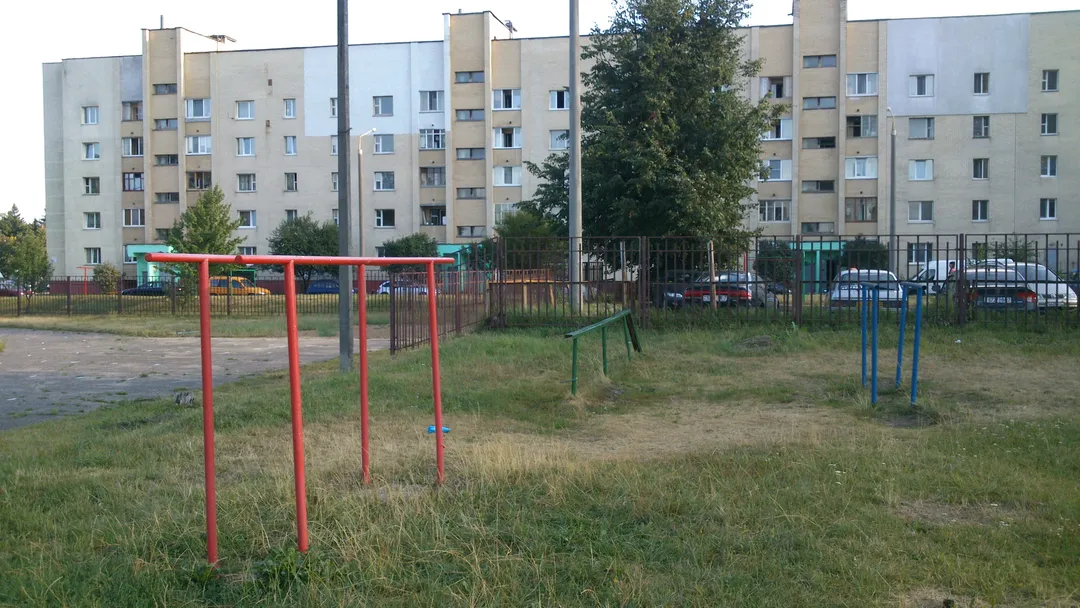 Турнік на майданчику Calisthenics Park at праезд Галадзеда, Мінск – фото 1 з 3