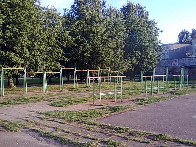 Spalliera presso Outdoor Gym in Imanta, Rīga – foto 4 di 4