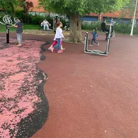 Calisthenics Park at Bulevardul Lacul Tei, București - thumbnail 3