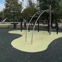 Calisthenics Park at Strada Nicopole, București - thumbnail 2
