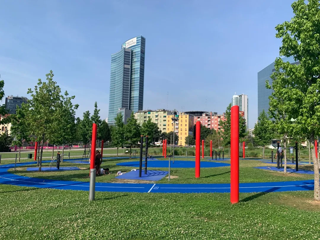 Pull Up Bar at Calisthenics Park at Fitness Area, Milano – photo 4 of 4