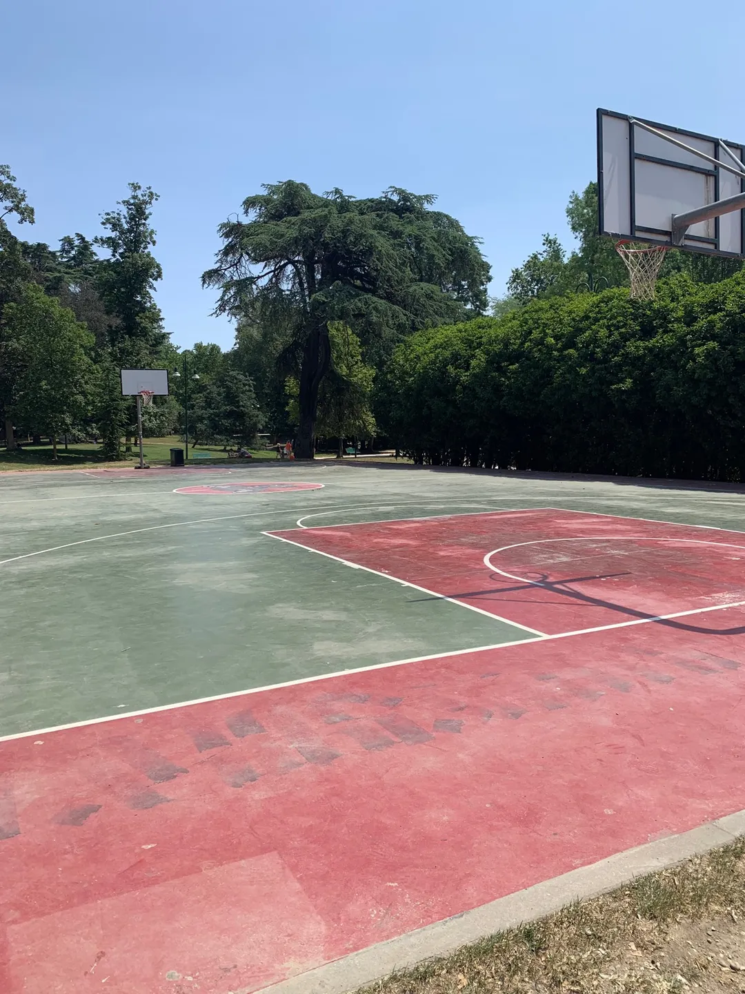 Лавка для преса на майданчику Calisthenics Park at Viale Alessandro Puskin, Milano – фото 4 з 4