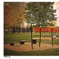 Calisthenics Park at Avenue Laurier Est, Montréal - thumbnail 3