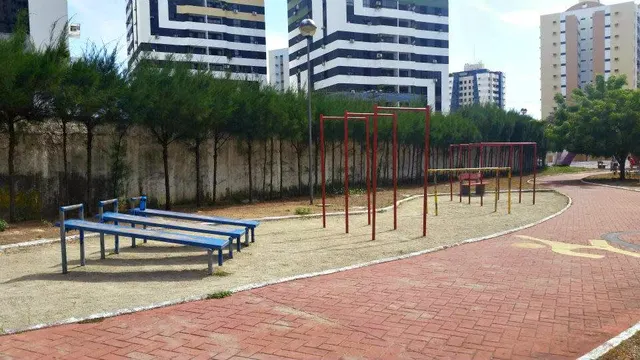 Calisthenics Park at Avenida Deputado Sílvio Teixeira, Aracaju