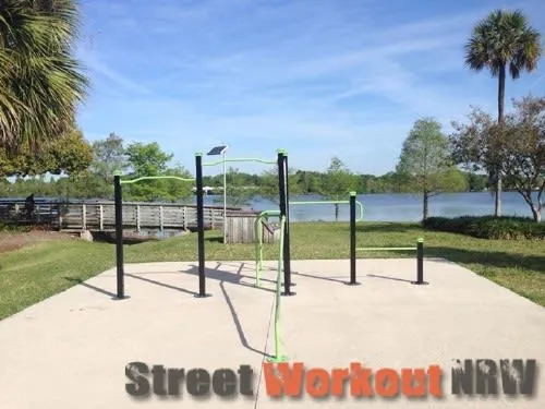 Pull Up Bar at Calisthenics Park at Gaston Edwards Trail, Orlando – photo 1 of 1